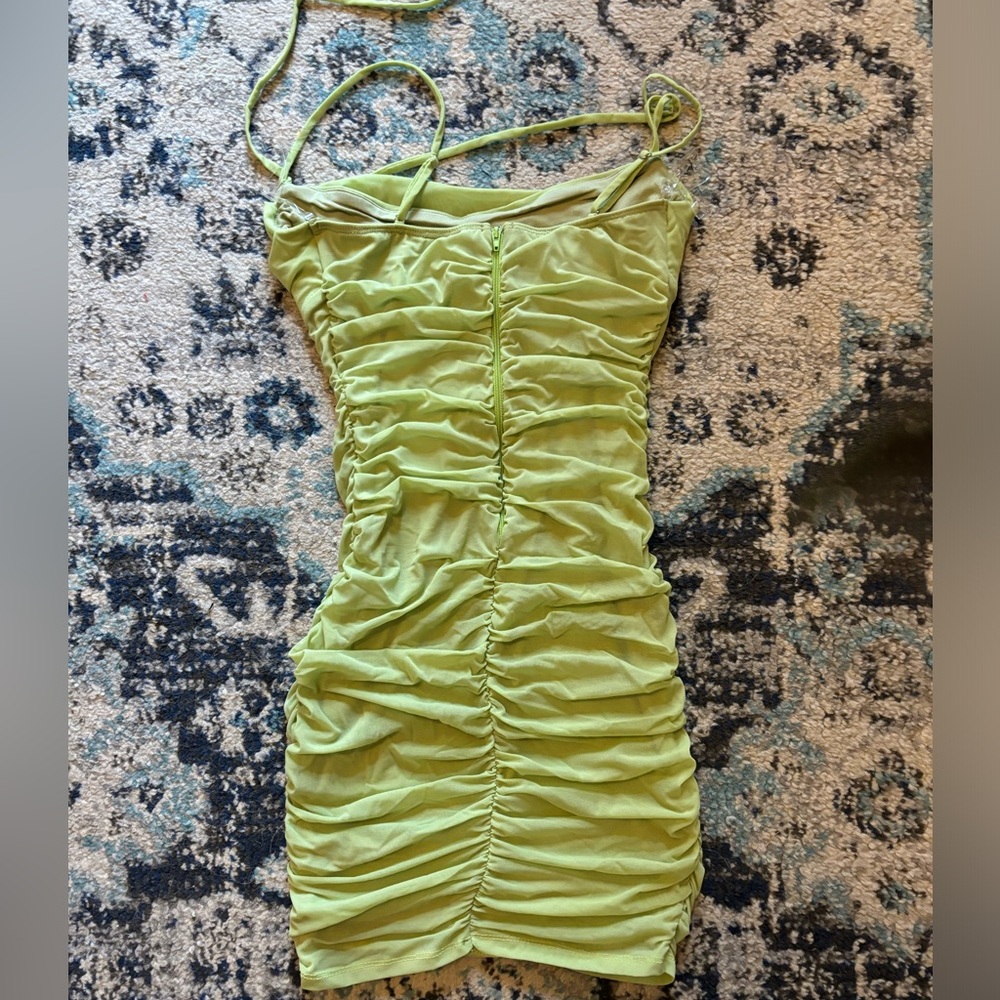 Windsor Green Bodycon Dress - Picture 3 of 6